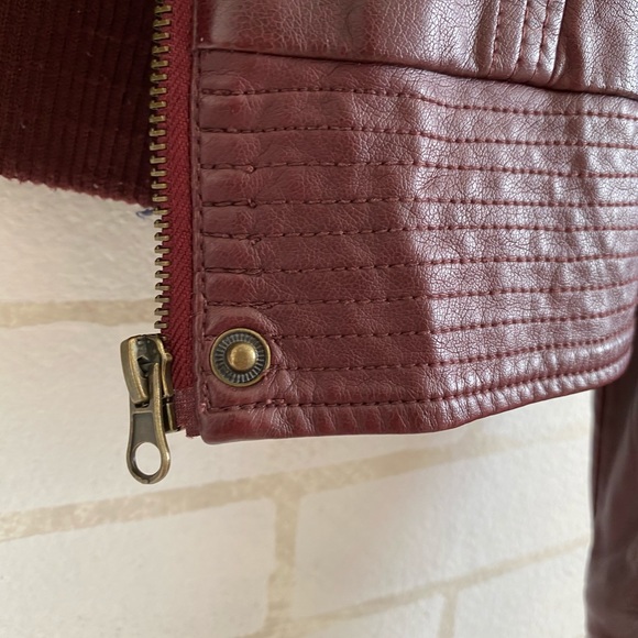 🔹5 for $25🔹 Kirra Faux Leather Jacket - Picture 4 of 6